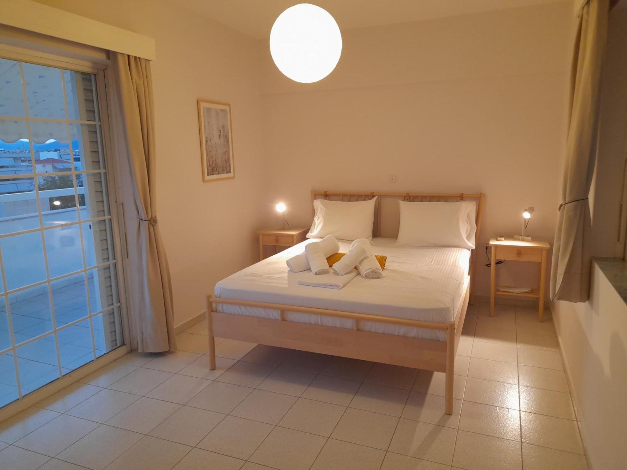 360 View * Kalamata